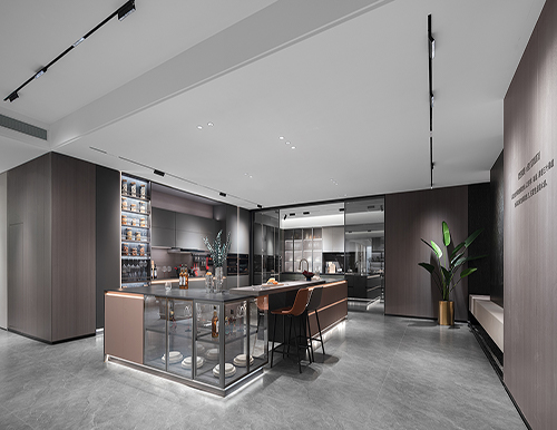 全屋定制品牌面對(duì)市場(chǎng)發(fā)展需要哪些方面做出改變？